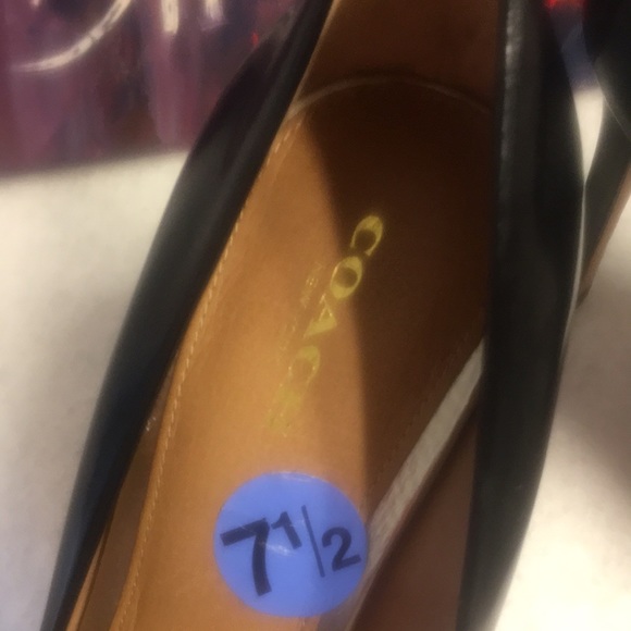 COACH pointed black leather heels 7.5 - Picture 3 of 6
